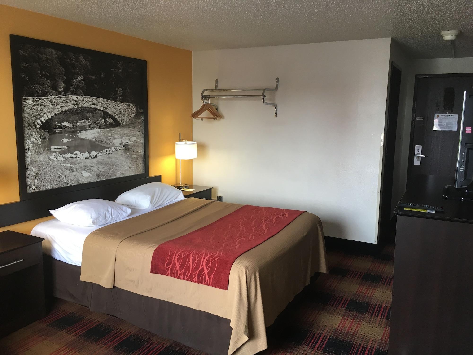 Hotel Super 8 By Wyndham Ames Esterno foto
